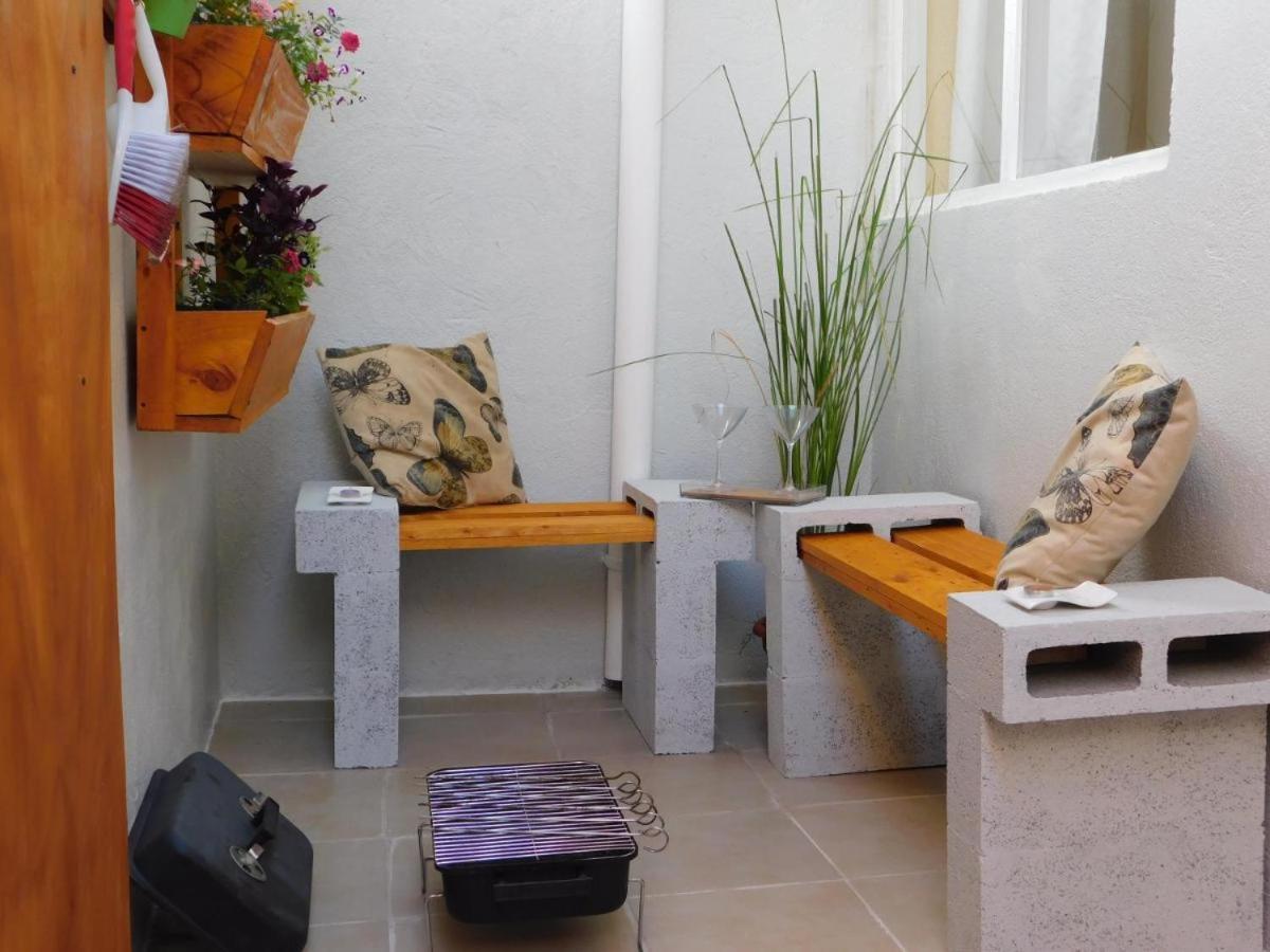 Centrally Located In Jaco, Walk To Beach, Beautiful Pool! Each Paradise Is 1bd 1bath Units Sleep 5 Or Book Both Units And Open Connecting Door For 10 Ppl- Paradise Found!